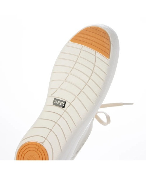 Atelier（アトリエ）の「【4E】アナトミックレースアップスニーカー（スニーカー・レディース・ライトブラック/ライトホワイト/ベージュ×ブラック・22cm/22.5cm/23cm/23.5cm/24cm/24.5cm）」の7枚目の写真