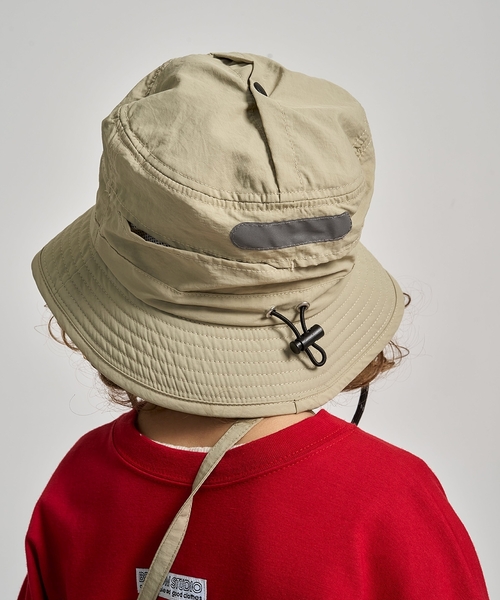 b・ROOM（ビールーム）の「【スクール対応】【撥水・防汚・耐久・UV】小さく収納できるハット（反射シート付き)（ハット・キッズ・ダークオレンジ/ブラック/ブルーグリーン/カーキ/ベージュ/チャコール・54cm/52cm）」の7枚目の写真