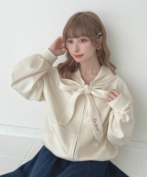 F i.n.t（フィント）の「ビッグリボンZIPパーカー/fint フィント（パーカー・レディース・ライトブルー/アイボリー/ブラック・FREE）」の2枚目の写真