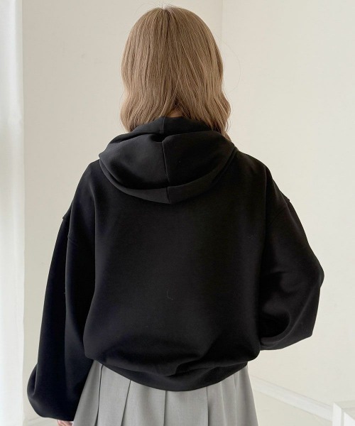 F i.n.t（フィント）の「ビッグリボンZIPパーカー/fint フィント（パーカー・レディース・ライトブルー/アイボリー/ブラック・FREE）」の7枚目の写真