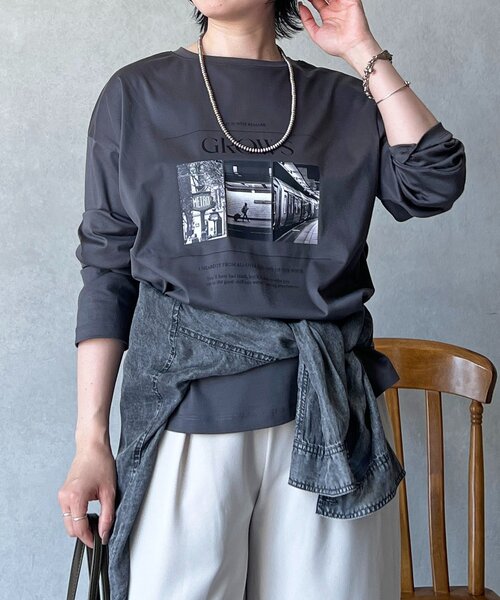un dix cors(アンディコール)の「グラフィックプリントロゴTEE(Tシャツ/カットソー・レディース・グレー/オフホワイト・FREE)」の2枚目の写真