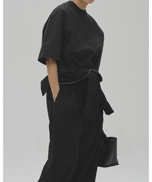 TODAYFUL(トゥデイフル)の「Twill Zip Combinaison(つなぎ/オールインワン・レディース・ベージュ/ブラック・38inch/36inch)」の11枚目の写真