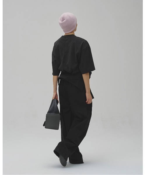 TODAYFUL(トゥデイフル)の「Twill Zip Combinaison(つなぎ/オールインワン・レディース・ベージュ/ブラック・38inch/36inch)」の10枚目の写真