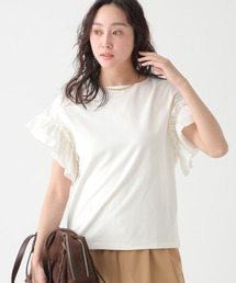 Elura（エルーラ）の「フリルショルダーTシャツ 656399（Tシャツ/カットソー）」