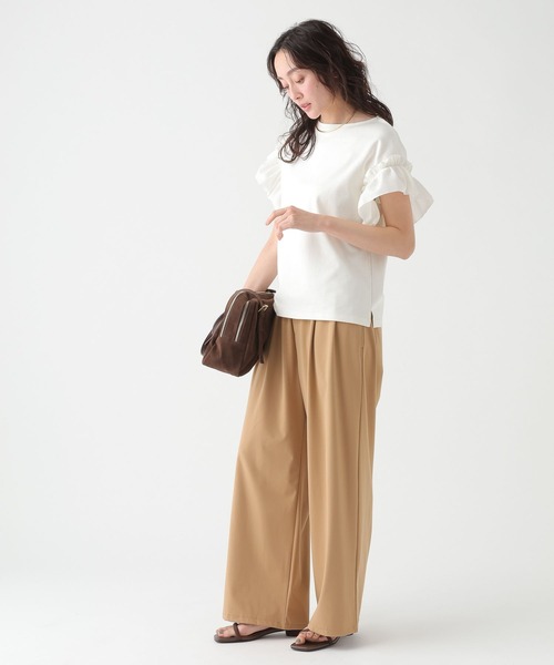 Elura(エルーラ)の「フリルショルダーTシャツ/656399(Tシャツ/カットソー・レディース・ブラック/ホワイト/ライトグレー・FREE)」の9枚目の写真