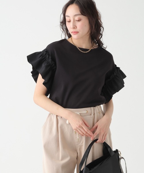Elura(エルーラ)の「フリルショルダーTシャツ/656399(Tシャツ/カットソー・レディース・ブラック/ホワイト/ライトグレー・FREE)」の13枚目の写真
