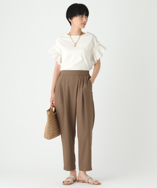 Elura(エルーラ)の「フリルショルダーTシャツ/656399(Tシャツ/カットソー・レディース・ブラック/ホワイト/ライトグレー・FREE)」の12枚目の写真