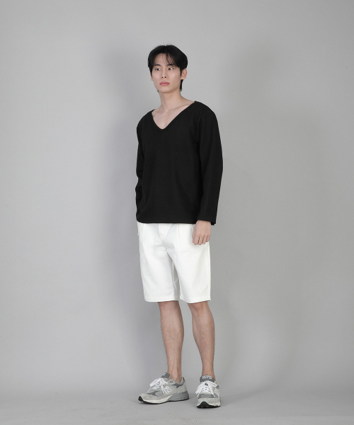 SAINTCREW(セントクルー)の「無地BIGVネック長袖TシャツBIGV-879ブラック(Tシャツ/カットソー・メンズ・その他・LARGE/MEDIUM/XXX-LARGE/XXXX-LARGE/X-LARGE/XX-LARGE/SMALL)」の8枚目の写真