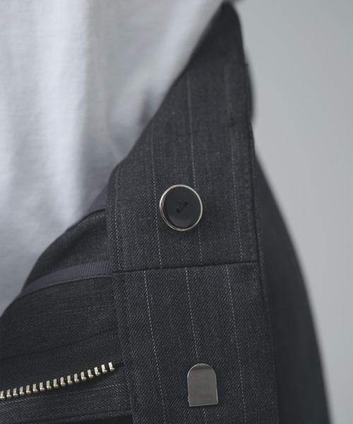 STUDIOUS(ステュディオス)の「【STUDIOUS】2Tuck Curve Slacks(スラックス・メンズ・ブラック系2/ダークグレー/ブラック/ダークブラウン・1/3/2)」の12枚目の写真