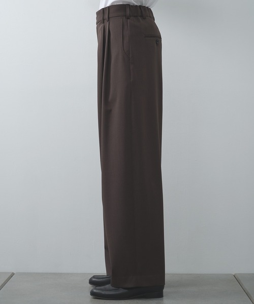 STUDIOUS(ステュディオス)の「【STUDIOUS】2Tuck Curve Slacks(スラックス・メンズ・ブラック系2/ダークグレー/ブラック/ダークブラウン・1/3/2)」の15枚目の写真