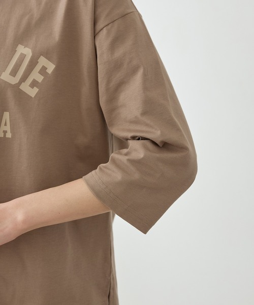 Honeys(ハニーズ)の「【UVカット】7分袖ロゴTシャツ(Tシャツ/カットソー・レディース・スミクロ/オフホワイト/グレイッシュブルー/ライトブラウン/杢グレー・L/LL/M/S)」の8枚目の写真