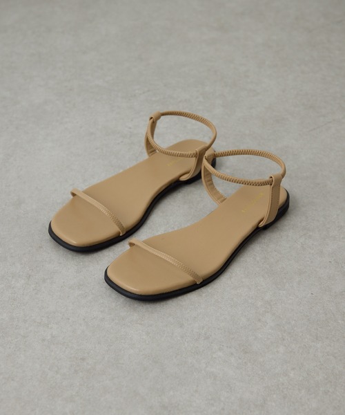 PAPILLONNER（パピヨネ）の「PAPILLONNER/フラットスクエアサンダル（サンダル・レディース・シルバー/ブラック/ベージュ・L/M/S）」の11枚目の写真