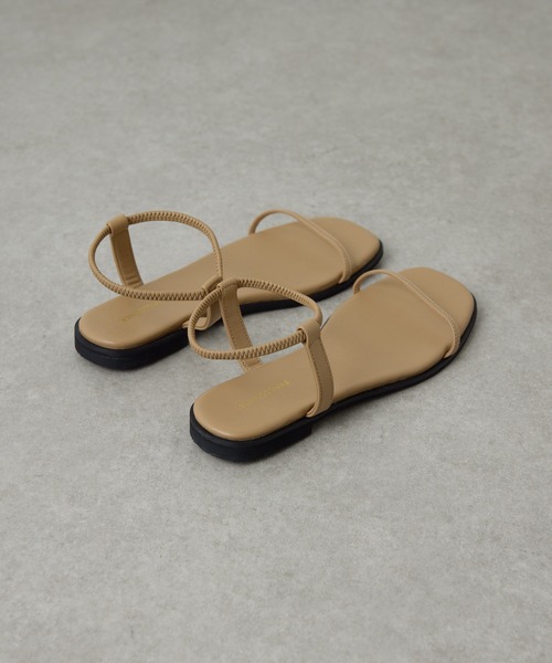 PAPILLONNER（パピヨネ）の「PAPILLONNER/フラットスクエアサンダル（サンダル・レディース・シルバー/ブラック/ベージュ・L/M/S）」の13枚目の写真