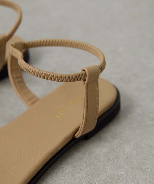 PAPILLONNER（パピヨネ）の「PAPILLONNER/フラットスクエアサンダル（サンダル・レディース・シルバー/ブラック/ベージュ・L/M/S）」の7枚目の写真