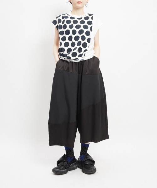 gomme(ゴム)の「バルーンツイルパンツ(その他パンツ・レディース・ブラック/カーキ/チャコールグレー・MEDIUM)」の11枚目の写真