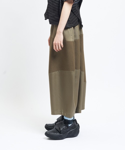 gomme(ゴム)の「バルーンツイルパンツ(その他パンツ・レディース・ブラック/カーキ/チャコールグレー・MEDIUM)」の14枚目の写真