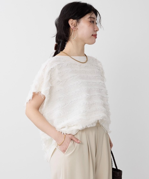 MICA&DEAL（マイカ＆ディール）の「フリンジニットプルオーバー（ニット/セーター・レディース・オフホワイト/ブラック・FREE）」の6枚目の写真