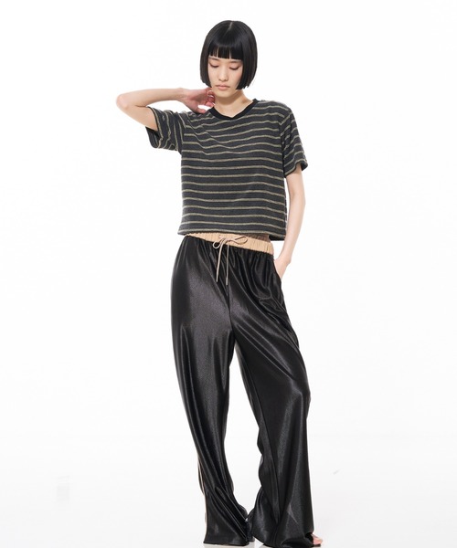 NOMINE(ノミネ)の「パイル 半袖 Tシャツ(Tシャツ/カットソー・レディース・グレー/ブラック/グリーン/モカ/アイボリー・フリー)」の14枚目の写真