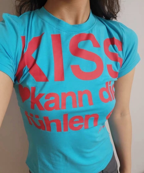 shyam inspiration(シャムインスピレーション)の「ロゴプリントコンパクトTシャツ(Tシャツ/カットソー・レディース・ブルー・M/S)」の1枚目の写真