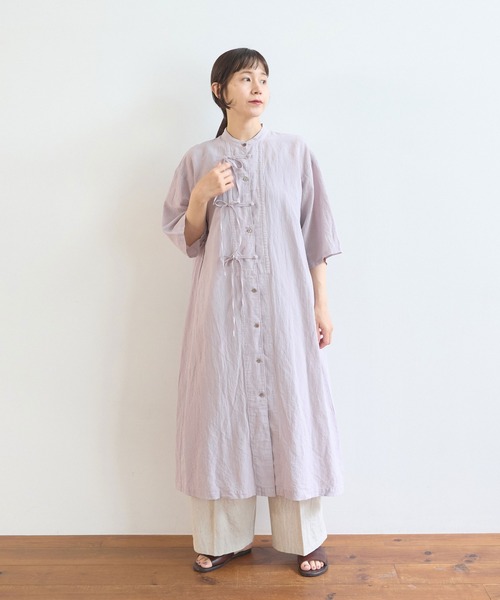 yuni（ユニ　）の「強撚CottonLine近江晒 ribbonシャツワンピース（シャツワンピース・レディース・レッド/カーキ/チャコールグレー/パープル・FREE）」の3枚目の写真