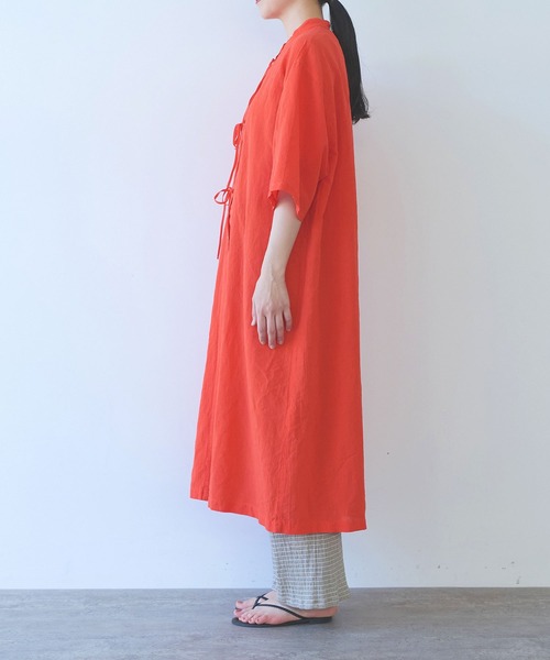 yuni（ユニ　）の「強撚CottonLine近江晒 ribbonシャツワンピース（シャツワンピース・レディース・レッド/カーキ/チャコールグレー/パープル・FREE）」の10枚目の写真