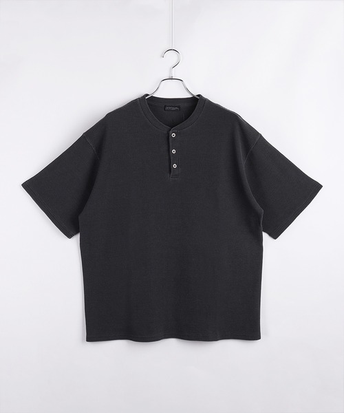 WESTSEA(ウエストシー)の「ピグメント加工 ワッフル ヘンリーネックTシャツ サーマル 半袖 ワイドシルエット(Tシャツ/カットソー・メンズ・ブラック系その他2/ブラック/ブラック系その他・L/M)」の4枚目の写真