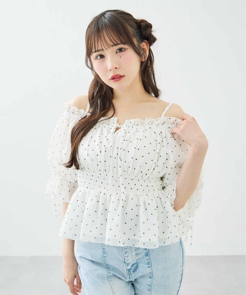 INGNI(イング)の「チュールオフショル半袖ブラウス(シャツ/ブラウス・レディース・イエロー/オフホワイト/ピンク/ブラック系3/ホワイト系6・M)」の6枚目の写真