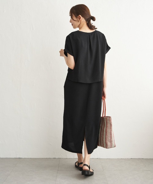 IKKA LOUNGE（イッカラウンジ）の「【2点セット】冷感ポリウェザー3WAYセット（ワンピース・レディース・グレイッシュベージュ/ブラック/ネイビー・L/M/S）」の5枚目の写真