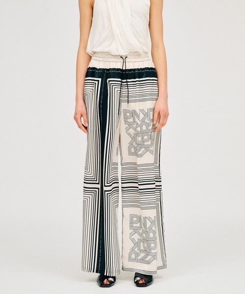 PRANK PROJECT（プランクプロジェクト）の「【2026Summer Pre-Order】スカーフプリントパンツ / Scarf Print Pants（その他パンツ・レディース・レッド/ブラック・36/38）」の4枚目の写真