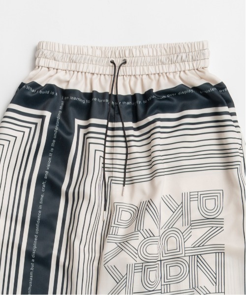 PRANK PROJECT（プランクプロジェクト）の「【2026Summer Pre-Order】スカーフプリントパンツ / Scarf Print Pants（その他パンツ・レディース・レッド/ブラック・36/38）」の19枚目の写真