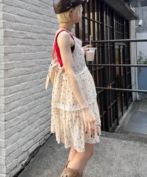 w closet(ダブルクローゼット)の「レース使いミニキャミワンピース(ワンピース・レディース・イエロー/アイボリー/ブラック系その他/オフホワイト/ブラック・FREE)」の19枚目の写真