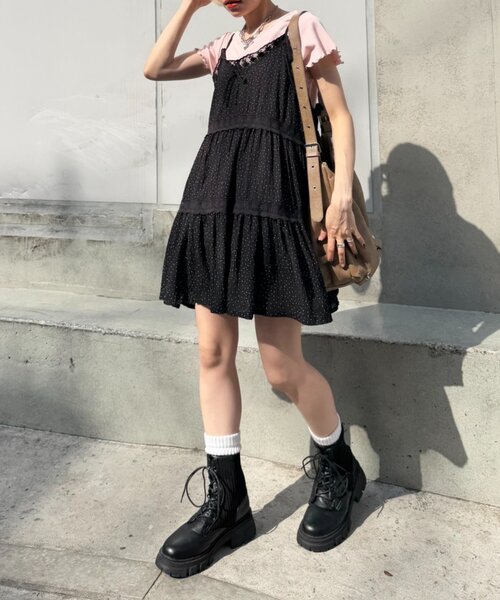 w closet(ダブルクローゼット)の「レース使いミニキャミワンピース(シャツ/ブラウス・レディース・イエロー/アイボリー/ブラック系その他/オフホワイト/ブラック・FREE)」の16枚目の写真