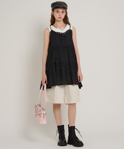 w closet(ダブルクローゼット)の「レース使いミニキャミワンピース(シャツ/ブラウス・レディース・イエロー/アイボリー/ブラック系その他/オフホワイト/ブラック・FREE)」の21枚目の写真