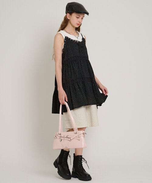 w closet(ダブルクローゼット)の「レース使いミニキャミワンピース(シャツ/ブラウス・レディース・イエロー/アイボリー/ブラック系その他/オフホワイト/ブラック・FREE)」の22枚目の写真