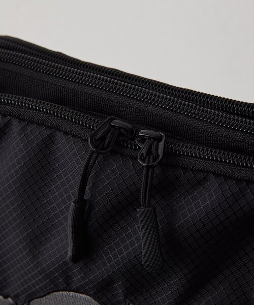 ear PAPILLONNER(イアパピヨネ)の「【KEN NAKAYAMA×ear】コラボショルダーバッグ(ショルダーバッグ・レディース・グレー/ブラック・FREE)」の6枚目の写真