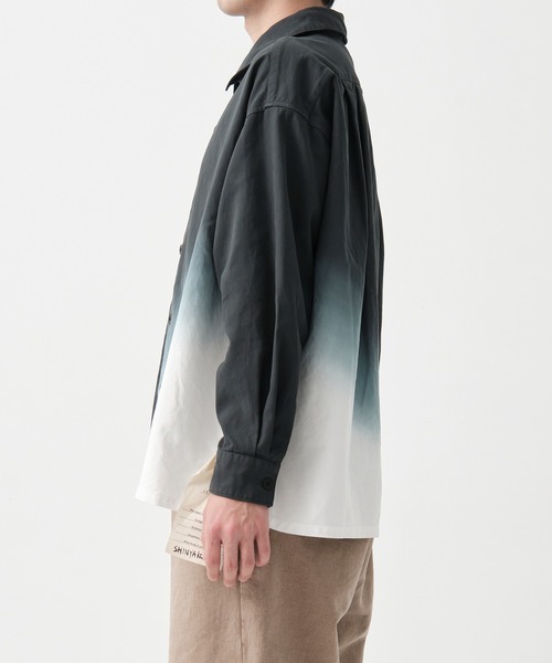 SHINYAKOZUKA（シンヤコヅカ）の「ROOMY SHIRT WITH THE DYE(ISSUE8)（シャツ/ブラウス・メンズ・ネイビー・SMALL/MEDIUM）」の3枚目の写真