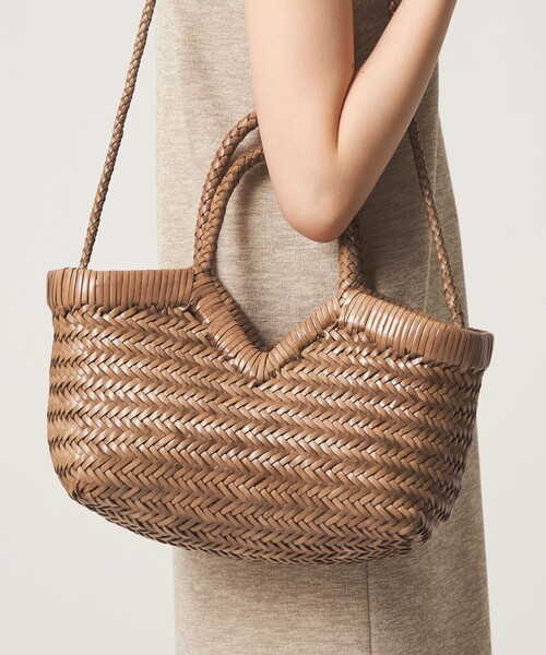 ODETTE E ODILE(オデットエオディール)の「<VIPERA THE LABEL> V TOTE(ショルダーバッグ・レディース・グレー系・FREE)」の2枚目の写真