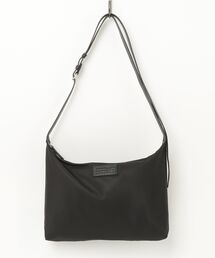 MM6 Maison Margiela（ｴﾑｴﾑｼｯｸｽ ﾒｿﾞﾝ ﾏﾙｼﾞｪﾗ）の「NYLON CROSSBODY SB6WG0024（ショルダーバッグ）」