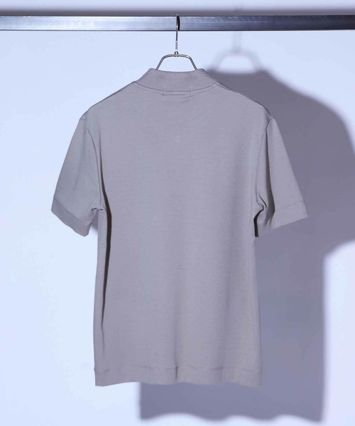 Nowadays by MEN'S BIGI(ナウアデイズバイメンズビギ)の「シルケットスムースVネックテーラーTシャツ(Tシャツ/カットソー・メンズ・グレー系その他/ブラック/ホワイト・04/03/02)」の9枚目の写真