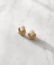 ノットフォルムトライアングルイヤリング