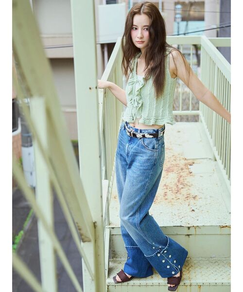 CALNAMUR(カルナムール)の「【Wrangler】デニムパンツ(デニムパンツ・レディース・ブルー/ライトブルー・X-SMALL/MEDIUM/SMALL)」の3枚目の写真