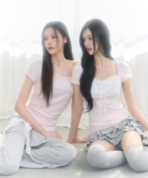 ILLIGO(イリゴ)の「ロジレーススクエアネックTピンク(Tシャツ/カットソー・レディース・その他・OS)」の5枚目の写真
