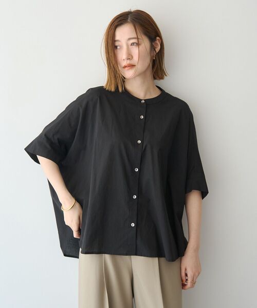 YECCA VECCA(イェッカヴェッカ)の「バック刺繍バンドカラーシャツ(シャツ/ブラウス・レディース・オフホワイト/ブラック・FREE)」の15枚目の写真