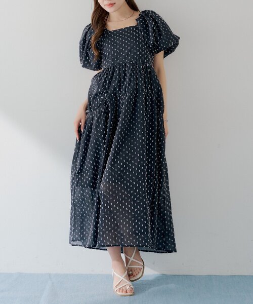 Chico(チコ)の「【SALON by Chico】メタルトングナローヒールミュール(サンダル・レディース・ブラック/アイボリー・LARGE/MEDIUM/SMALL)」の10枚目の写真