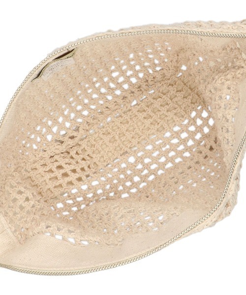 MacMahon Knitting Mills(マクマホン ニッティング ミルズ)の「MacMahon Knitting Mills Mesh Shoulder Bag-Medium マクマホンニッティングミルズ メッシュショルダーバッグミディアム(ショルダーバッグ・メンズ・ホワイト系その他/ブラック系その他・FREE)」の4枚目の写真