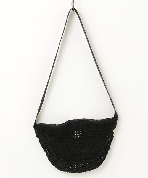 MacMahon Knitting Mills(マクマホン ニッティング ミルズ)の「MacMahon Knitting Mills Mesh Shoulder Bag-Medium マクマホンニッティングミルズ メッシュショルダーバッグミディアム(ショルダーバッグ・メンズ・ホワイト系その他/ブラック系その他・FREE)」の10枚目の写真