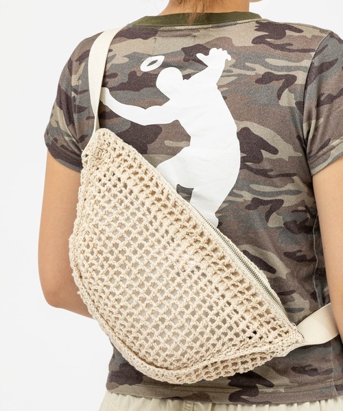 MacMahon Knitting Mills(マクマホン ニッティング ミルズ)の「MacMahon Knitting Mills Mesh Shoulder Bag-Medium マクマホンニッティングミルズ メッシュショルダーバッグミディアム(ショルダーバッグ・メンズ・ホワイト系その他/ブラック系その他・FREE)」の13枚目の写真