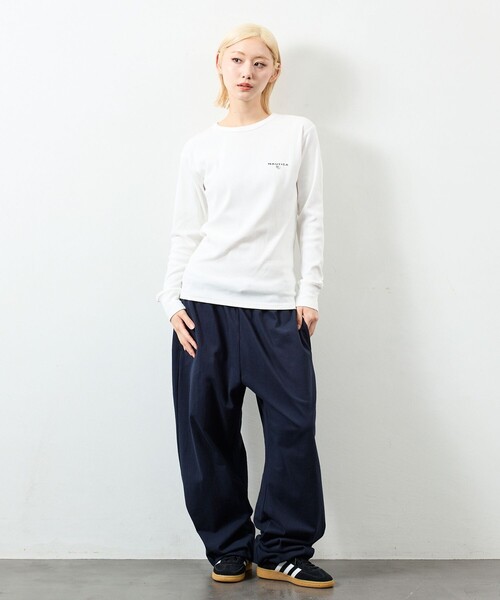 NAUTICA(ノーティカ)の「NAUTICA/ノーティカ Essentials タイトフィット L/S クルーネックTシャツ(Tシャツ/カットソー・メンズ・ホワイト/ブラック/チャコールグレー/グレー・SMALL/MEDIUM/LARGE)」の13枚目の写真