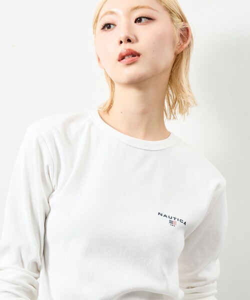 NAUTICA(ノーティカ)の「NAUTICA/ノーティカ Essentials タイトフィット L/S クルーネックTシャツ(Tシャツ/カットソー・メンズ・ホワイト/ブラック/チャコールグレー/グレー・SMALL/MEDIUM/LARGE)」の18枚目の写真