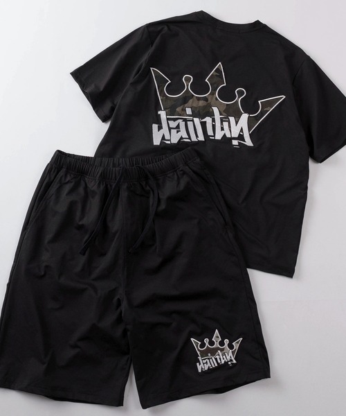 SlashDate（スラッシュデイト）の「【82】総柄ワッペンロゴ クラウンワッペンロゴ カーシブロゴ クルーネックTシャツ/ユニセックス/レディース/メンズ【セットアップ可能】（Tシャツ/カットソー・メンズ・ホワイト系1/ホワイト系2/ブラック系2/ピンク系1/ピンク系2/ブラック系1/ホワイト系3/ブラック系3/ピンク系3・M/L）」の12枚目の写真